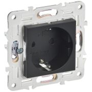 Розетка SKANDY 16А с заземл. защ. шторки SK-R04Bl черн. IEK SK-R14-16-K02